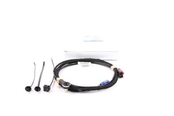 Przewód antenowy GPS Ford 1796563