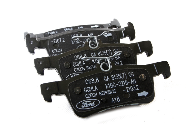 Klocki hamulcowe tył Ford Fiesta Mk8 ST 2426565