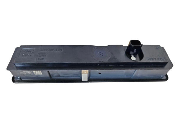 Włącznik otwierania klapy bagażnika bez kamery Focus Mk3 / Kuga Mk3 / Focus Mk4 2290334